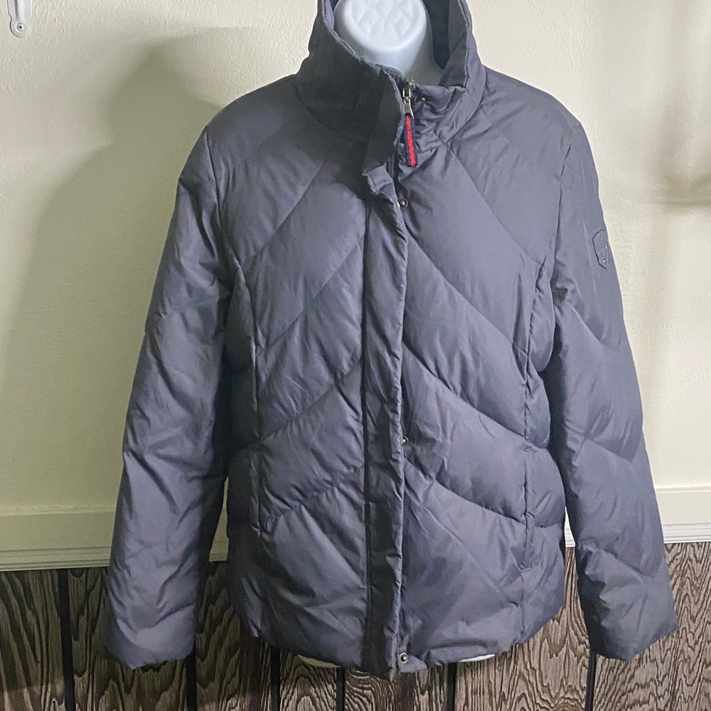 Grey Tommy Hilfiger Puffer with Blue Lining Signature Label